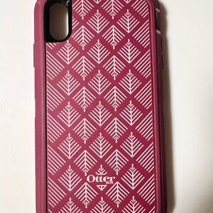 OtterBox Maroon and White Geometric Phone Case